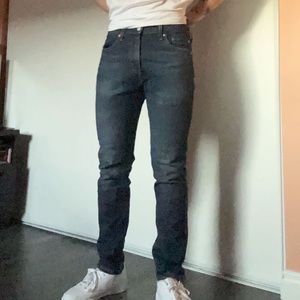 levi’s men’s 30/30 skinny fit dark blue denim jeans